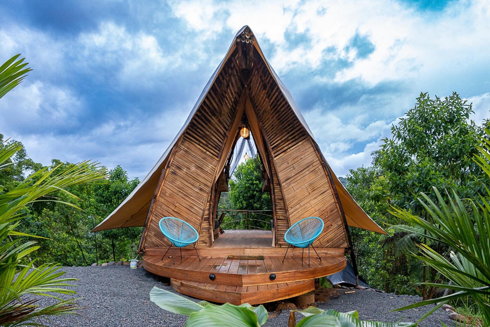 Jungle Gayborhood Hotel And Retreat Center San Luis  المظهر الخارجي الصورة