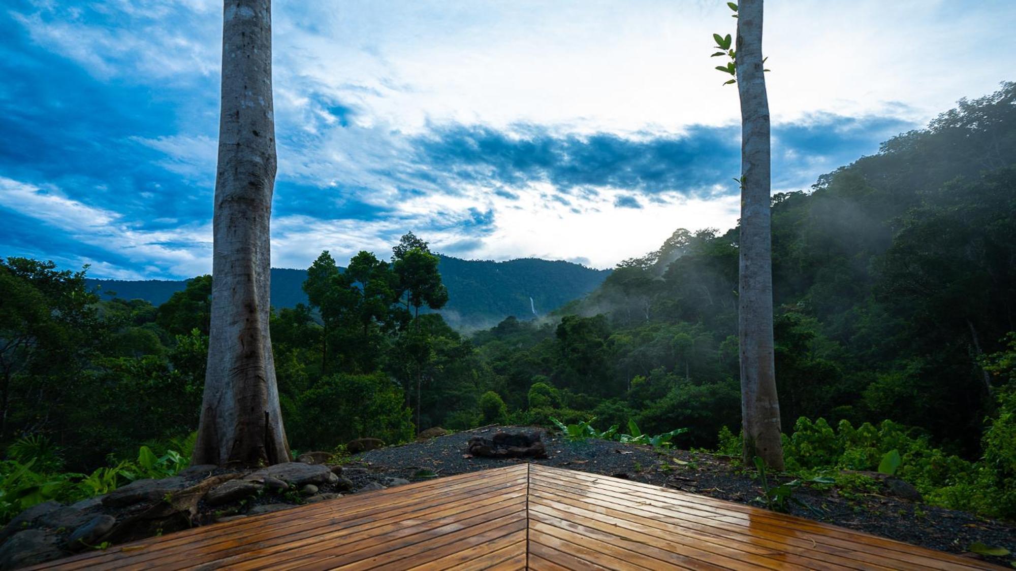 Jungle Gayborhood Hotel And Retreat Center San Luis  المظهر الخارجي الصورة